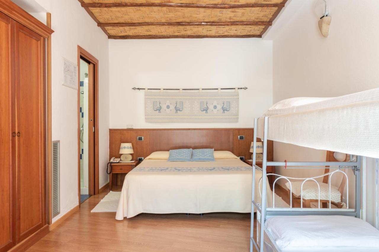 Hotel Canu 3*