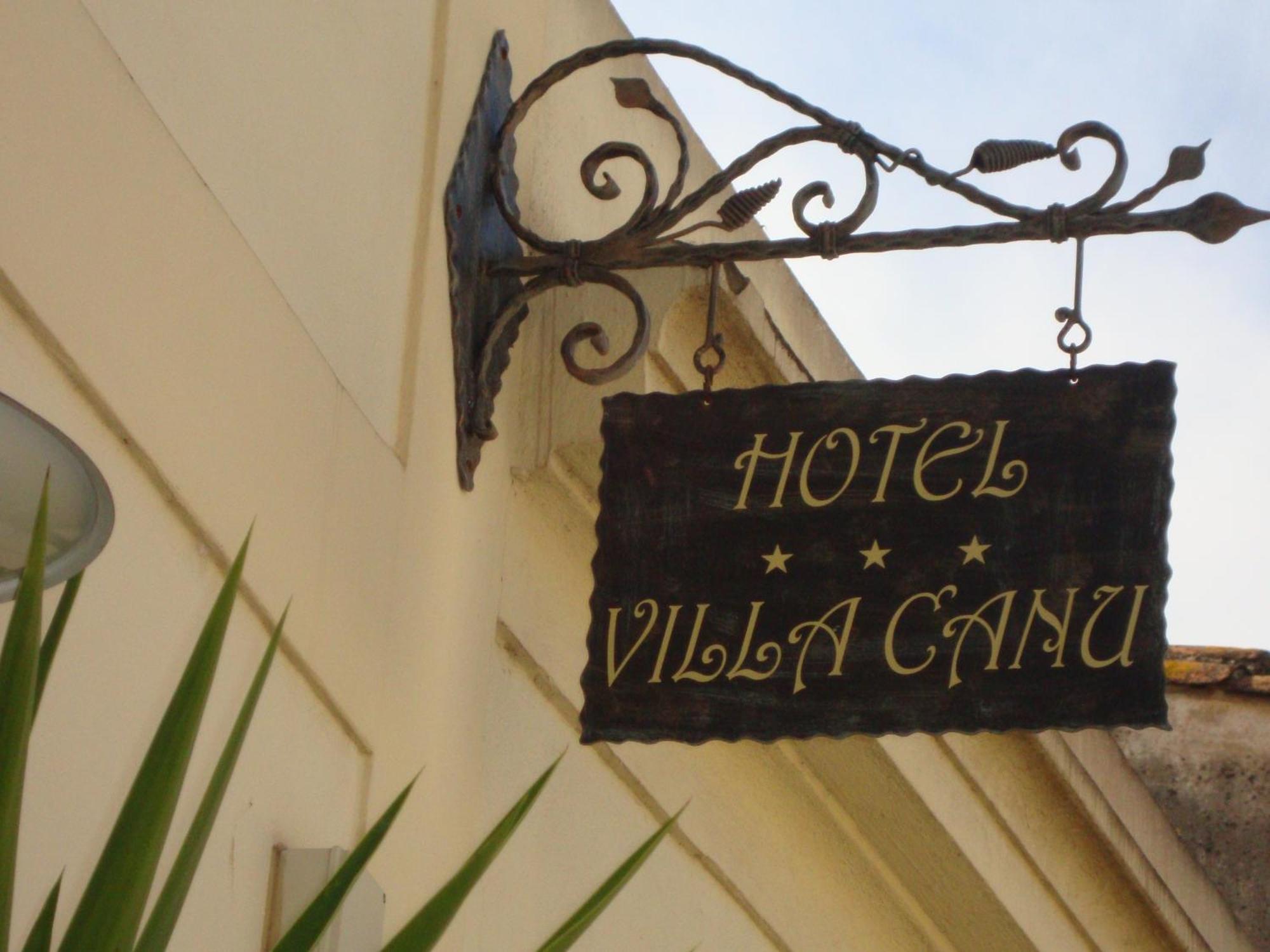 Canu Hotel