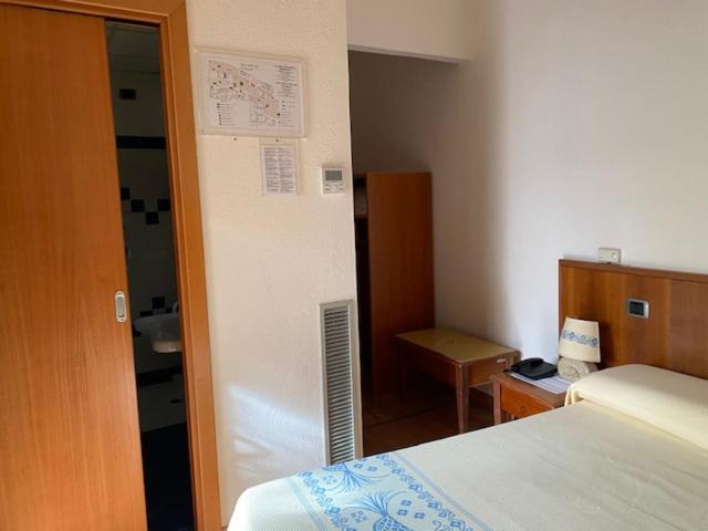 Canu Hotel 3*