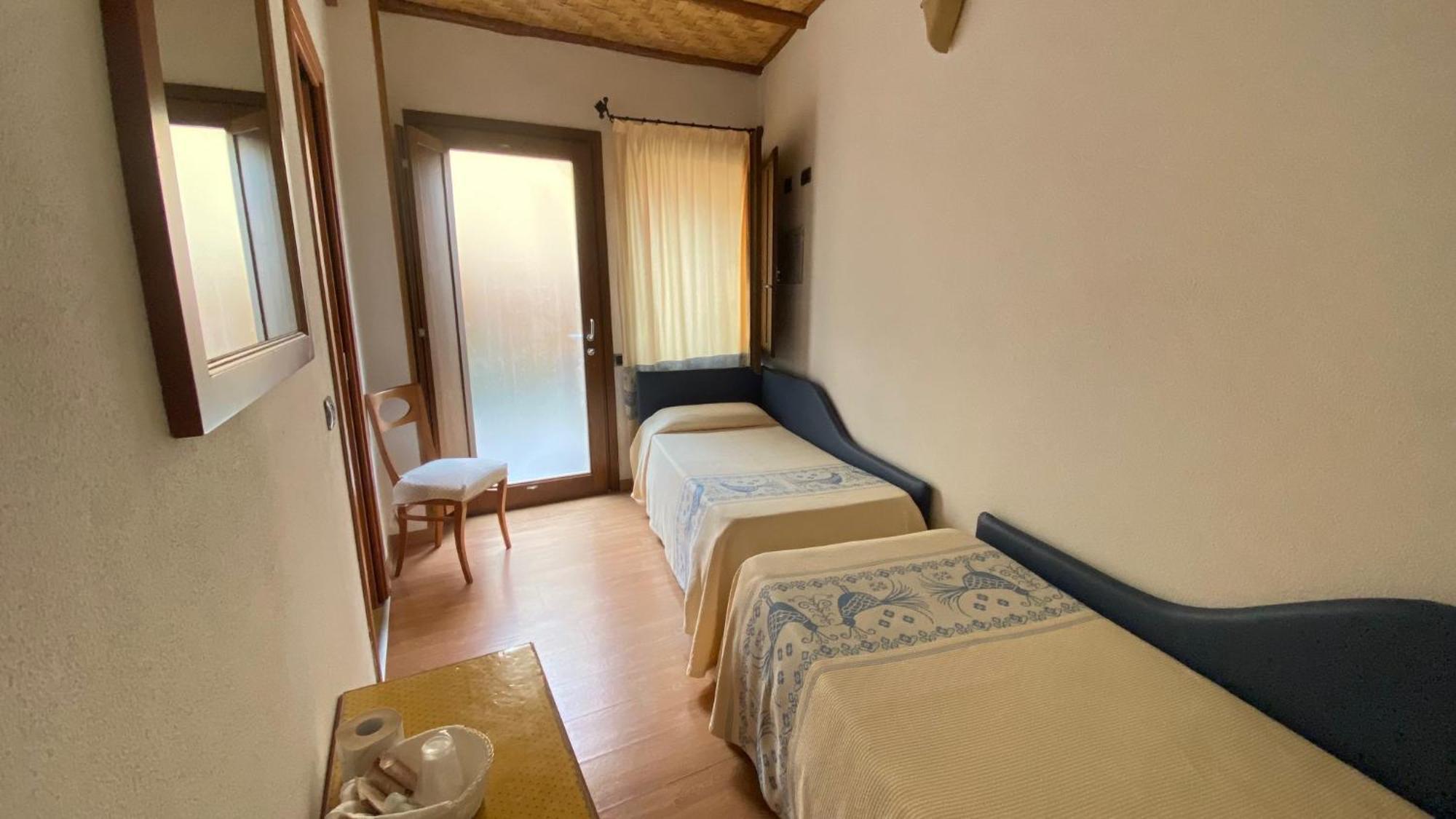 Canu Hotel 3*