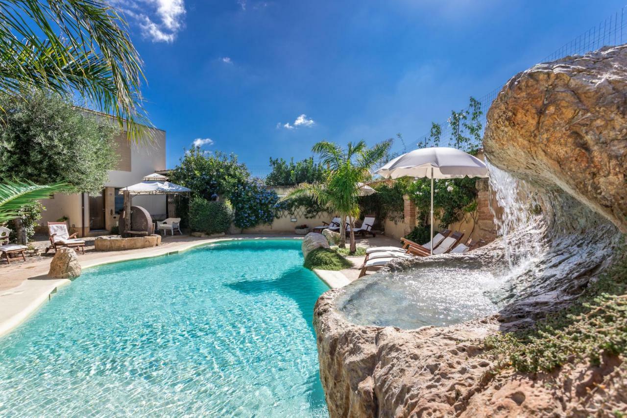 Canu Hotel Cabras